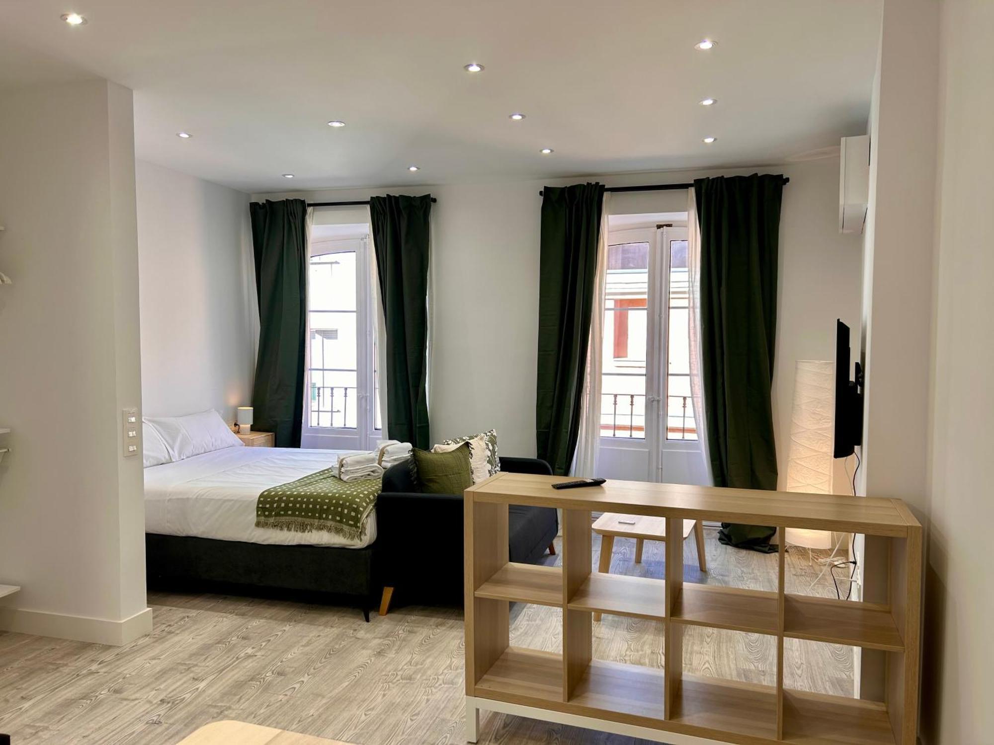 Insidehome Ciudad Del Cine Βαγιαδολίδ Εξωτερικό φωτογραφία