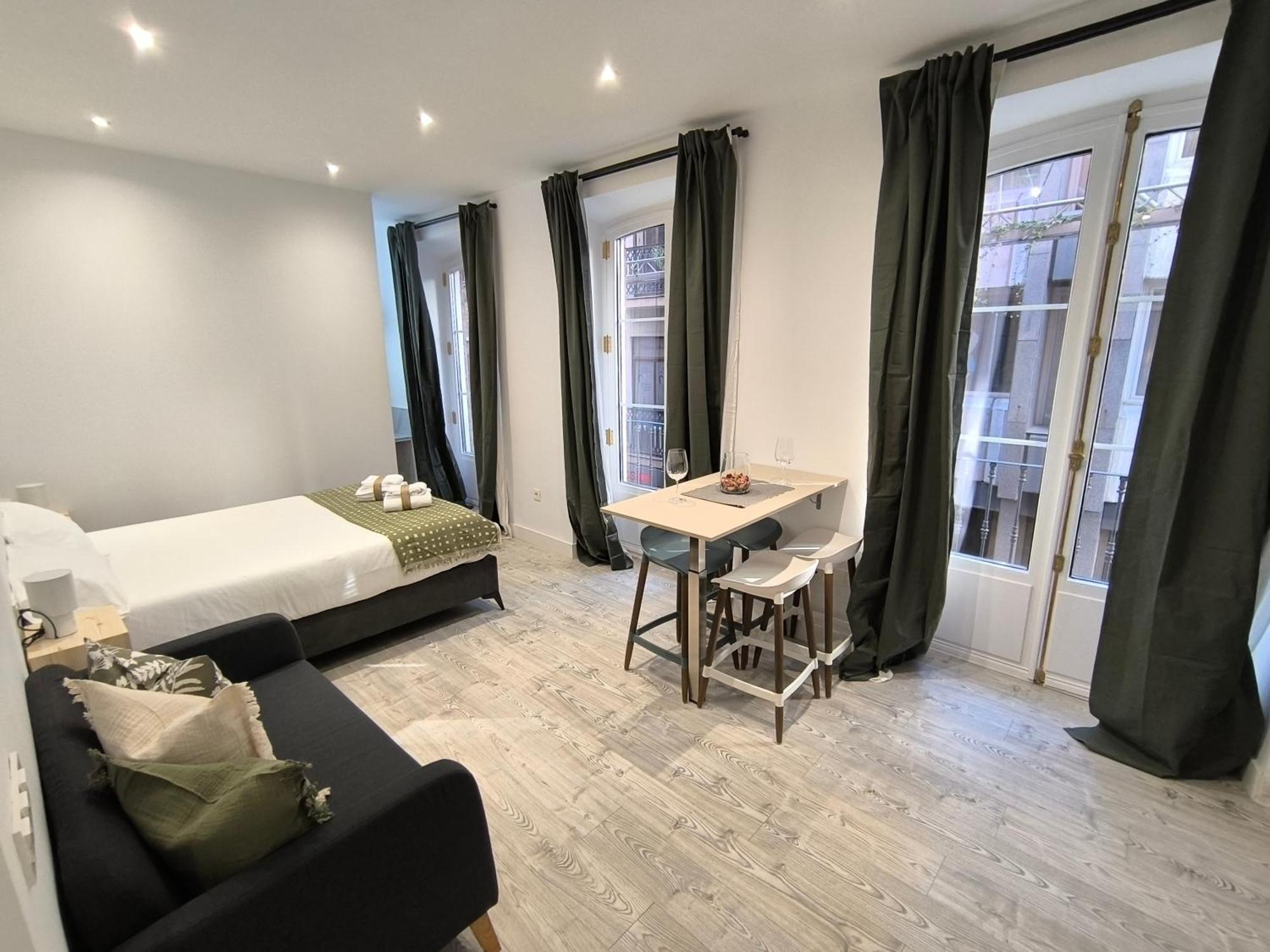 Insidehome Ciudad Del Cine Βαγιαδολίδ Εξωτερικό φωτογραφία