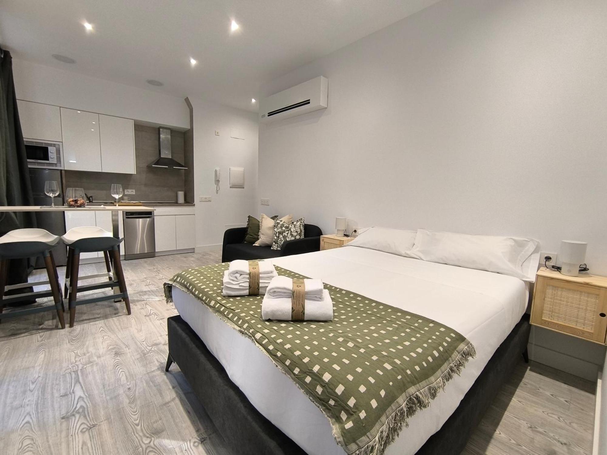 Insidehome Ciudad Del Cine Βαγιαδολίδ Εξωτερικό φωτογραφία