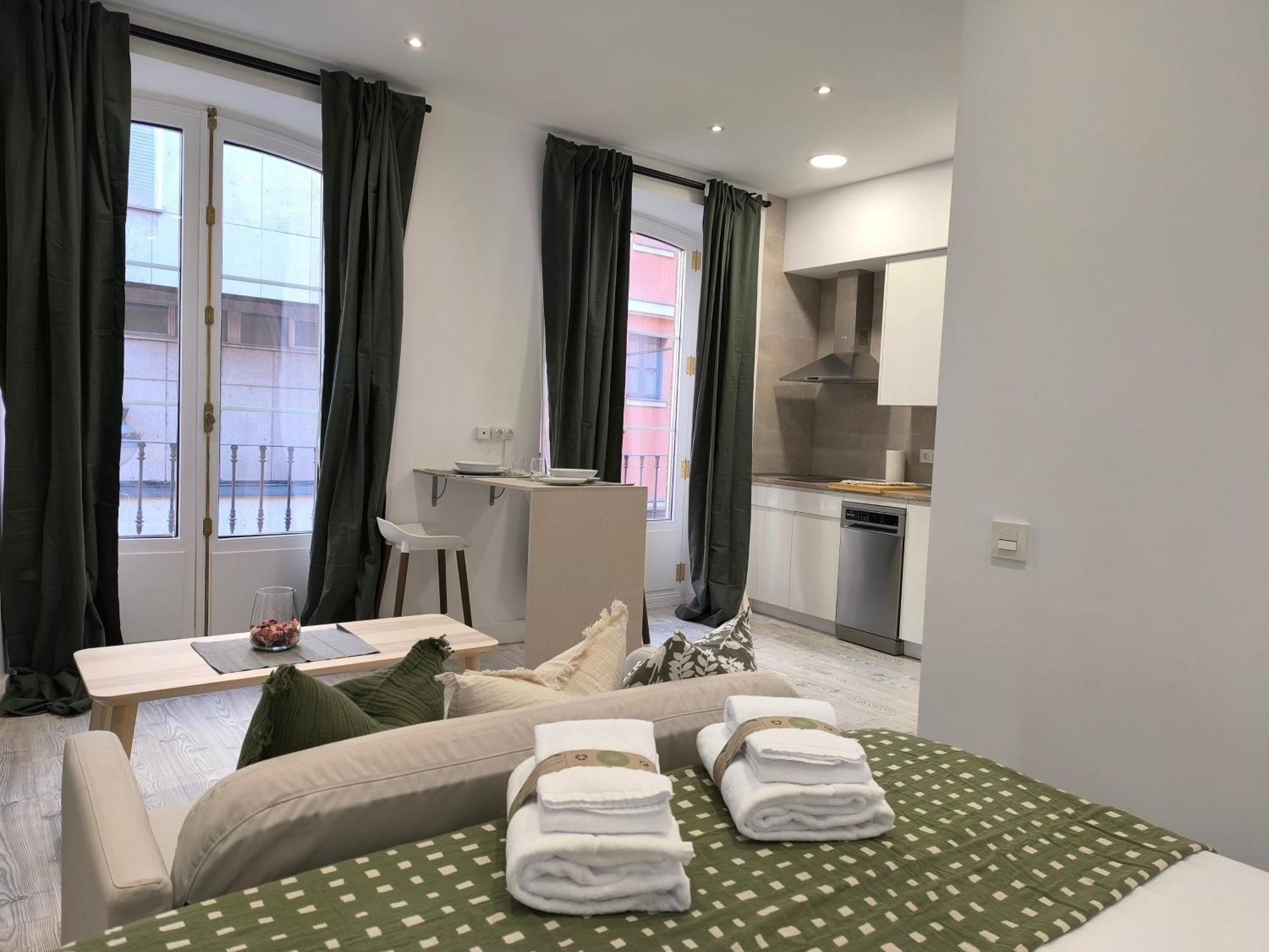 Insidehome Ciudad Del Cine Βαγιαδολίδ Εξωτερικό φωτογραφία