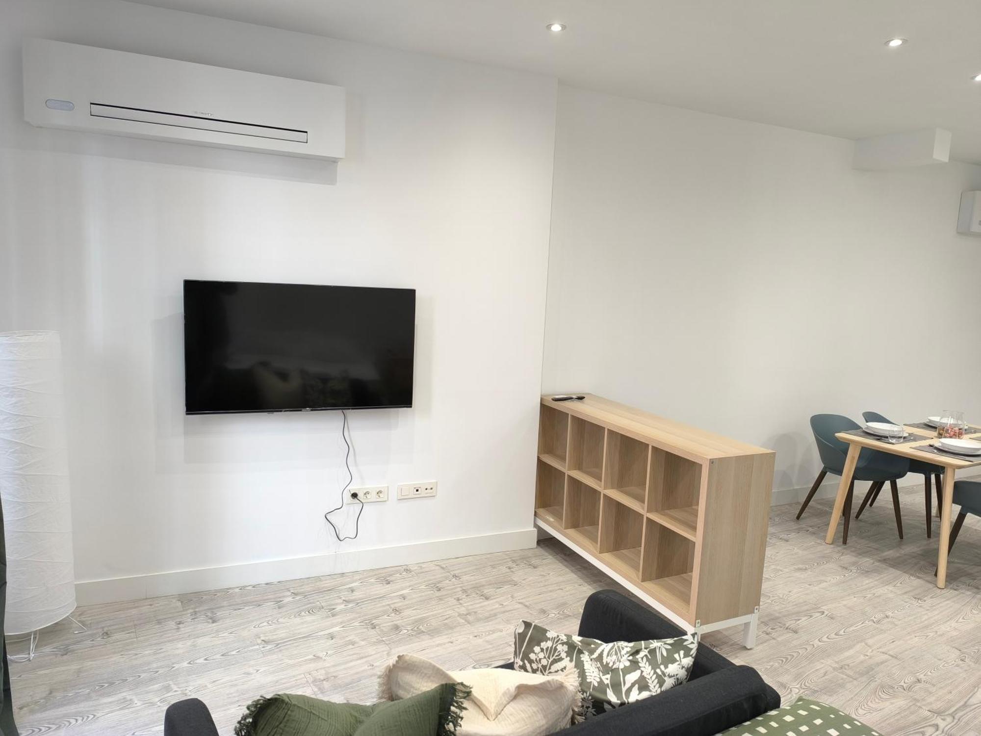 Insidehome Ciudad Del Cine Βαγιαδολίδ Εξωτερικό φωτογραφία